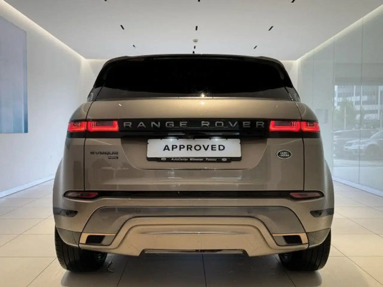 Land Rover Range Rover Evoque P300e R-Dyn SE AHK Winter Paket, миниатюра 7