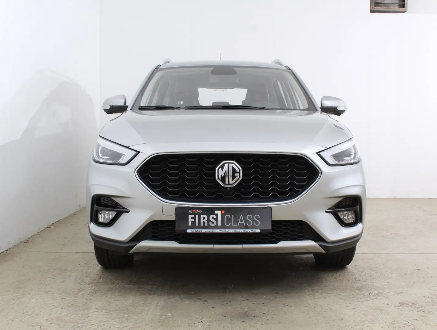 MG ZS 1.5 VTi Luxury Silber - 2