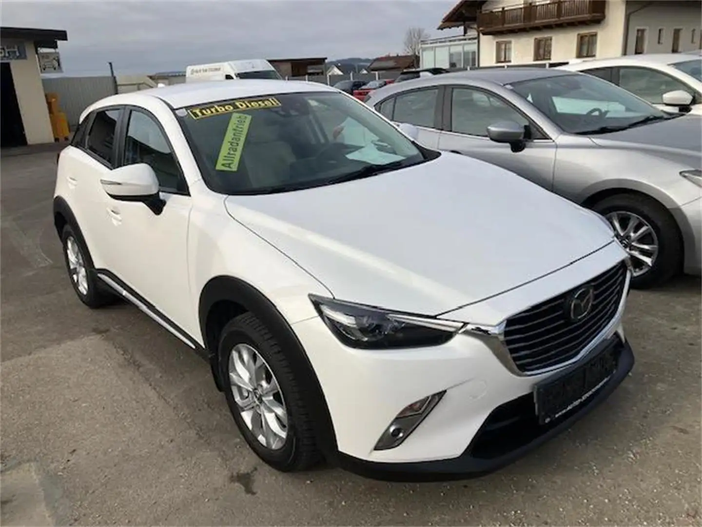 Mazda CX-3 CD105 AWD Revolution Top Weiß - 2