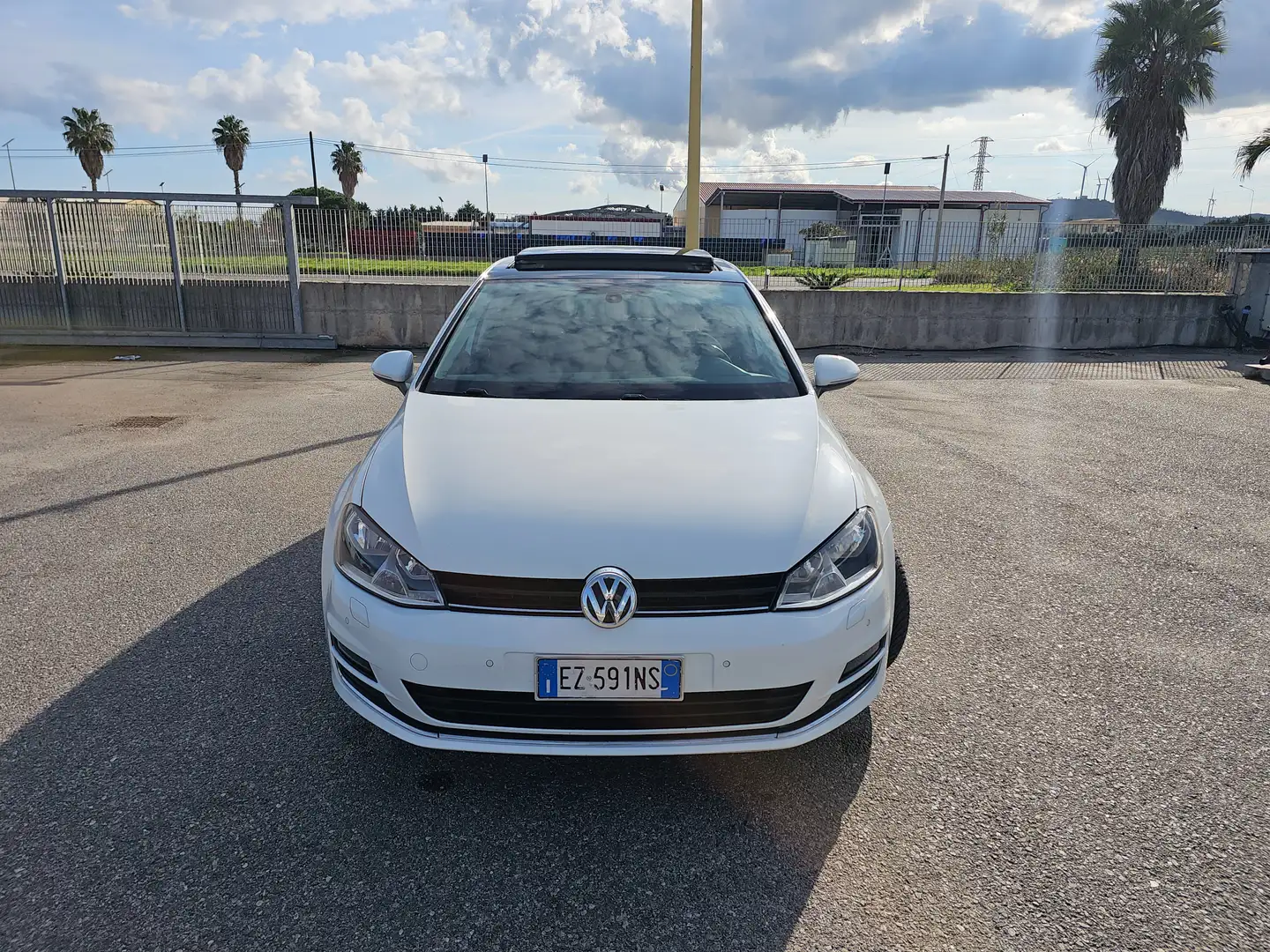 Volkswagen Golf Golf 5p 1.6 tdi Comfortline 110cv Bianco - 2