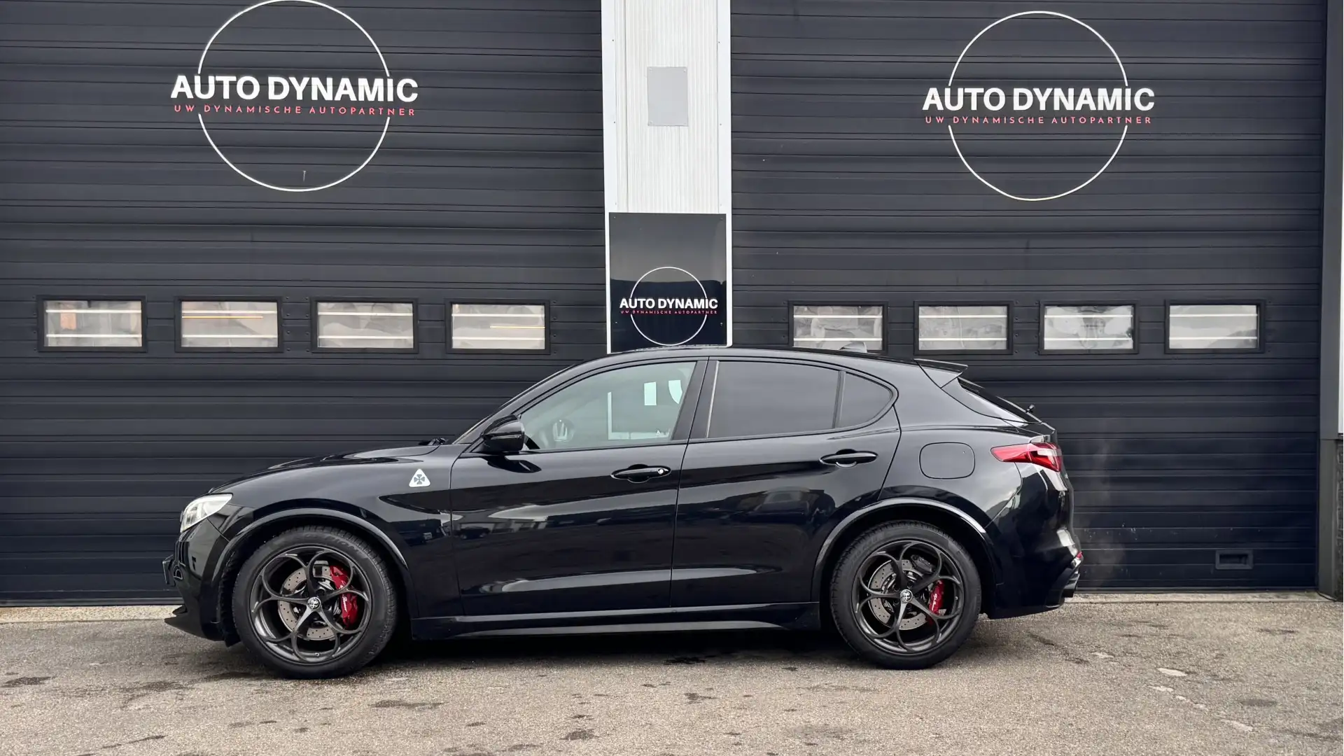 Alfa Romeo Stelvio 2.9 V6 AWD Quadrifoglio Squadra 510 pk+ | Stuur-St Zwart - 2