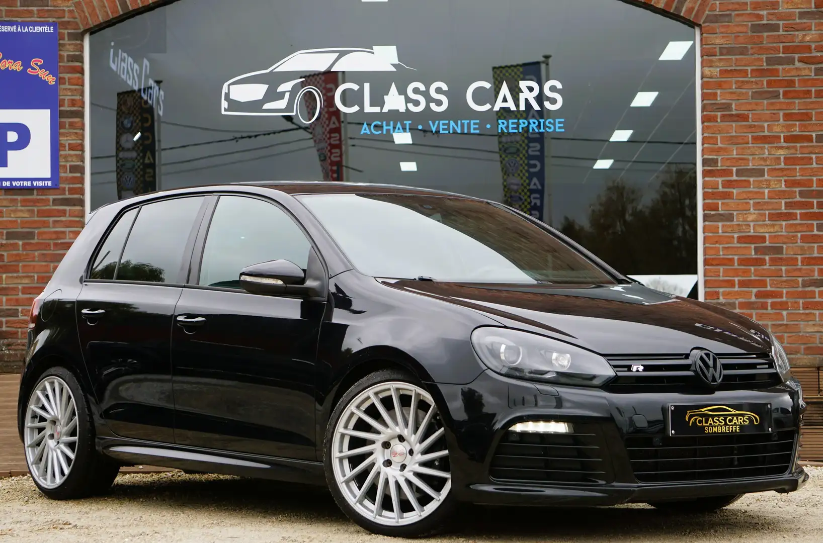 Volkswagen Golf R 2.0 TSI 4MOTION DSG BI-XENON NAVI CLIMTRONIC EU5 Zwart - 2