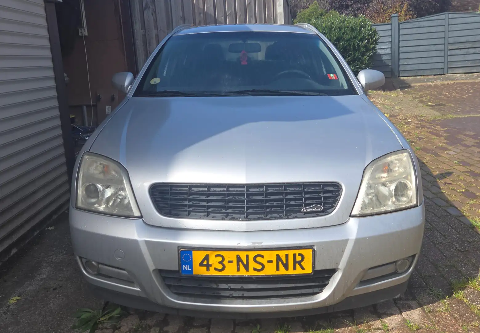 Opel Signum Signum 2.2-16V Sport Silber - 1