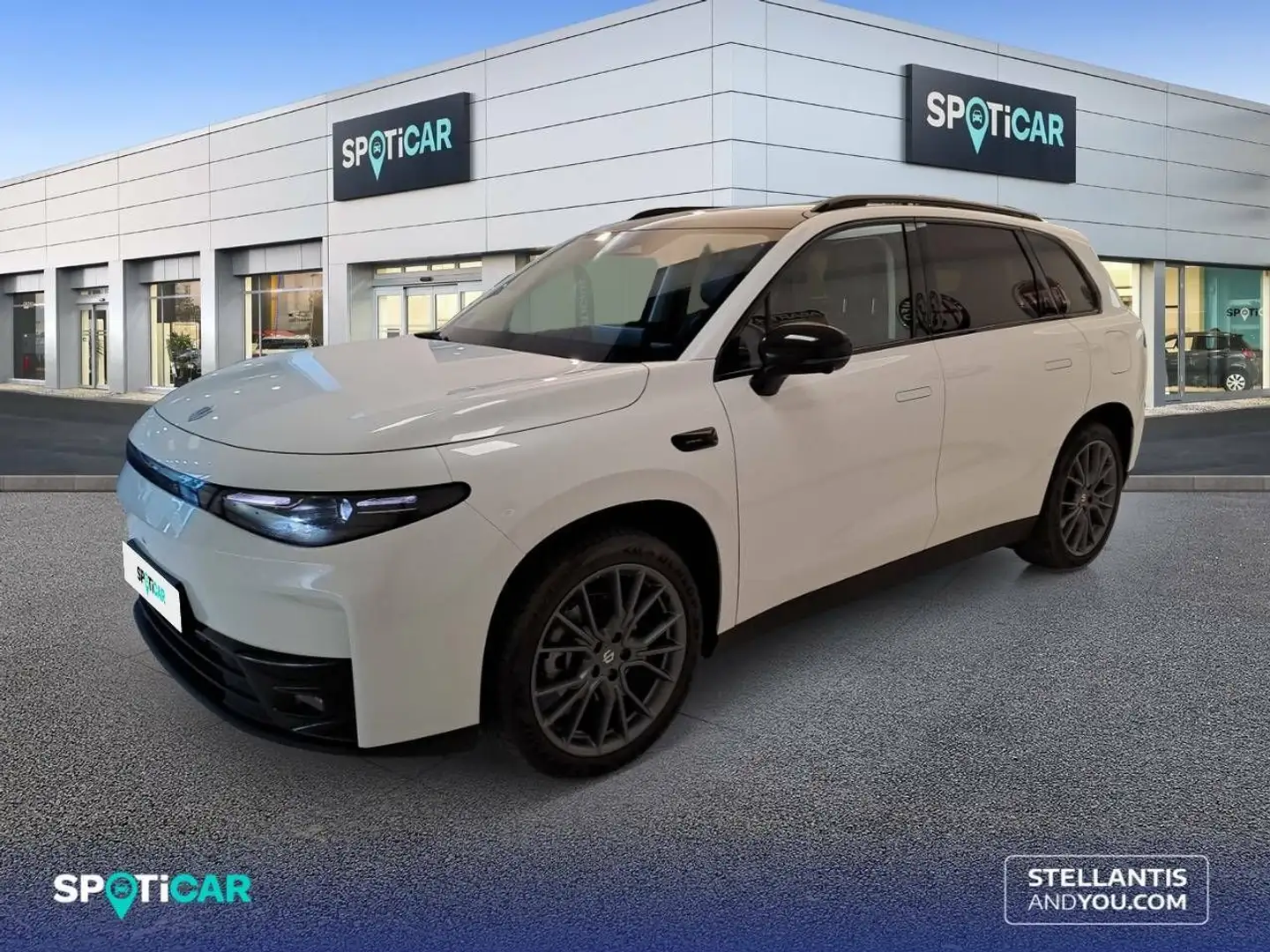 Leapmotor C10 REEV 28.4 kWh  Auto Design Blanco - 1