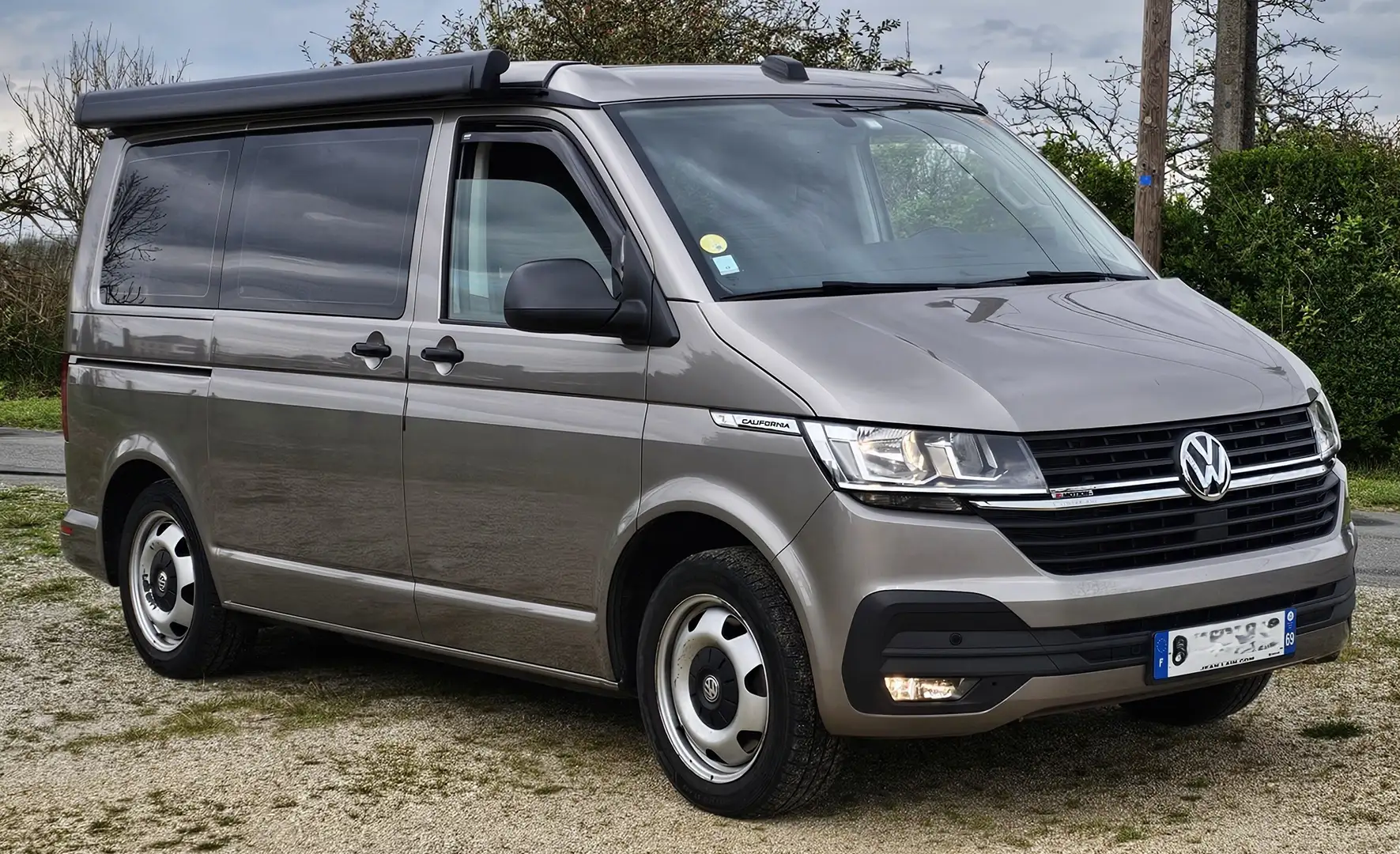 Volkswagen T6.1 California COAST 4MOTION 150CV 2.0 TDI BMT DSG7 Bej - 1