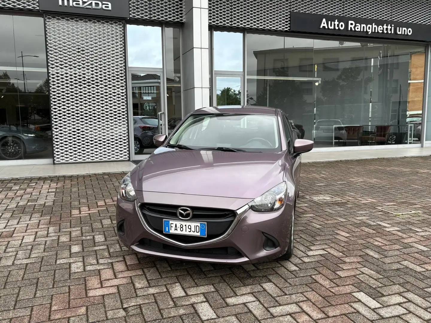 Mazda 2 2 III 2015 1.5 Evolve 75cv Violet - 1