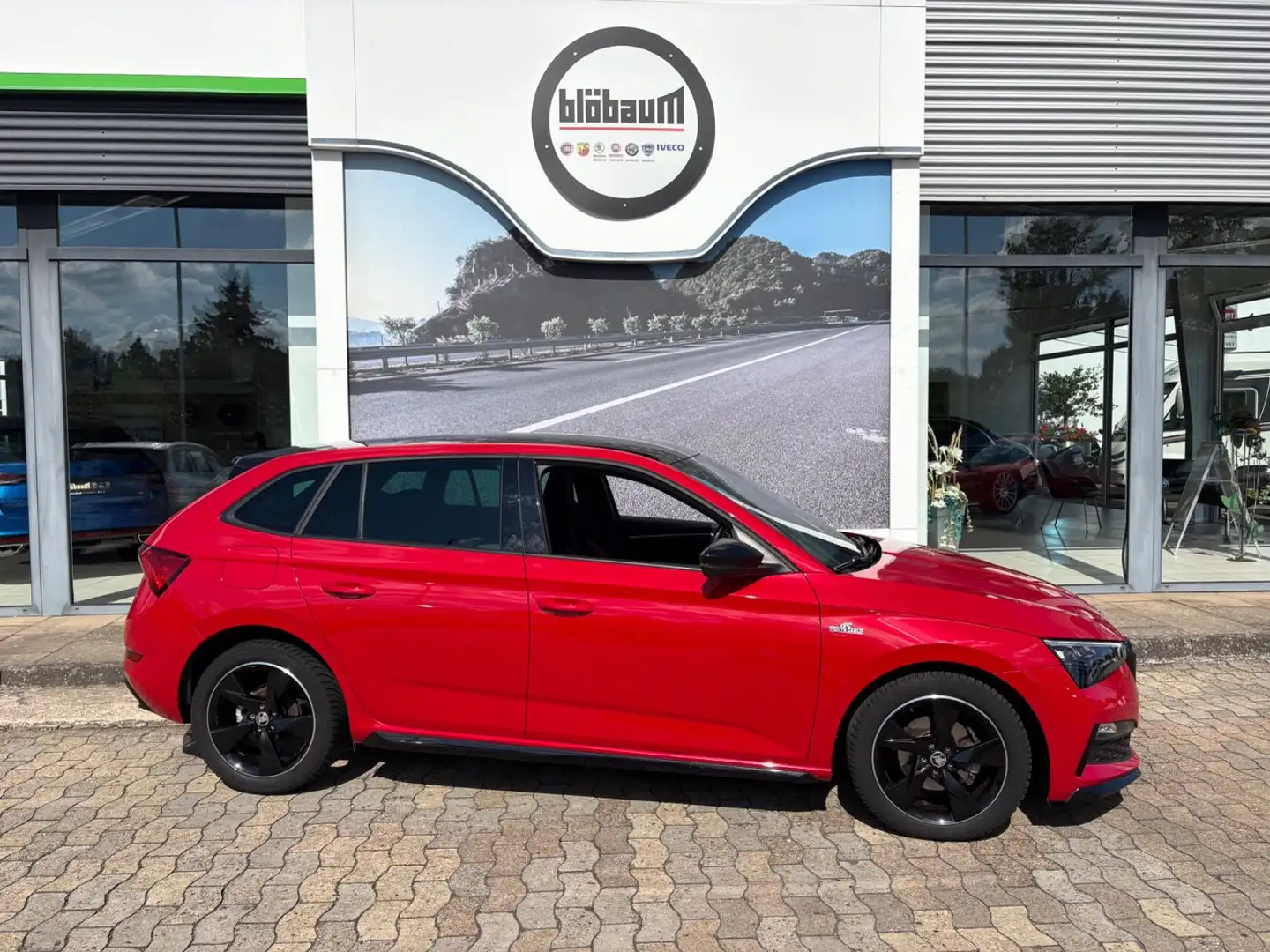 Skoda Scala Monte Carlo 1.5 TSI DSG Navi RFK LED uvm Rot - 1