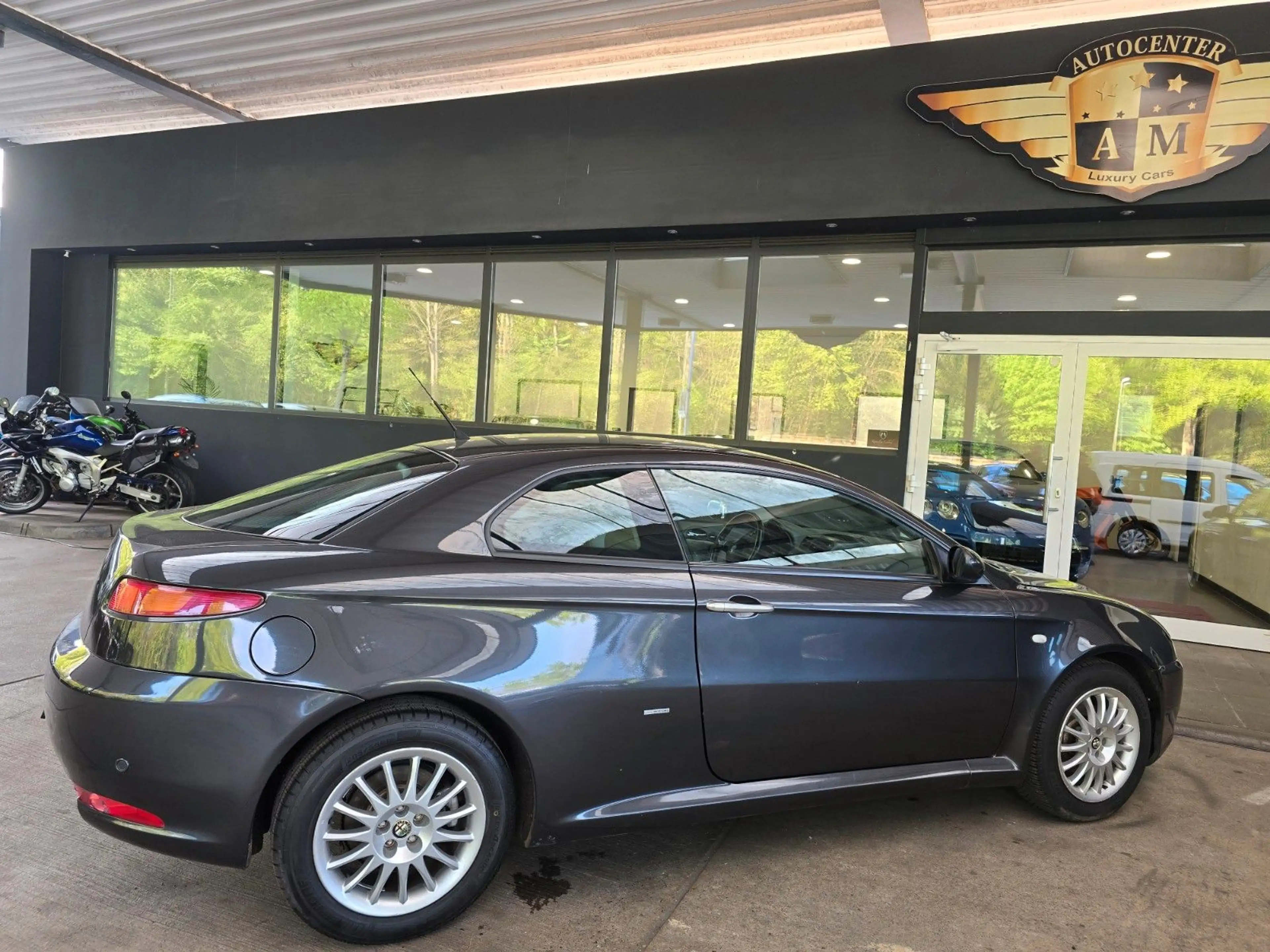 Alfa Romeo GT 2.0 16V JTS Selesp Distinctive PDC/LEDER/BOSE — photo 9
