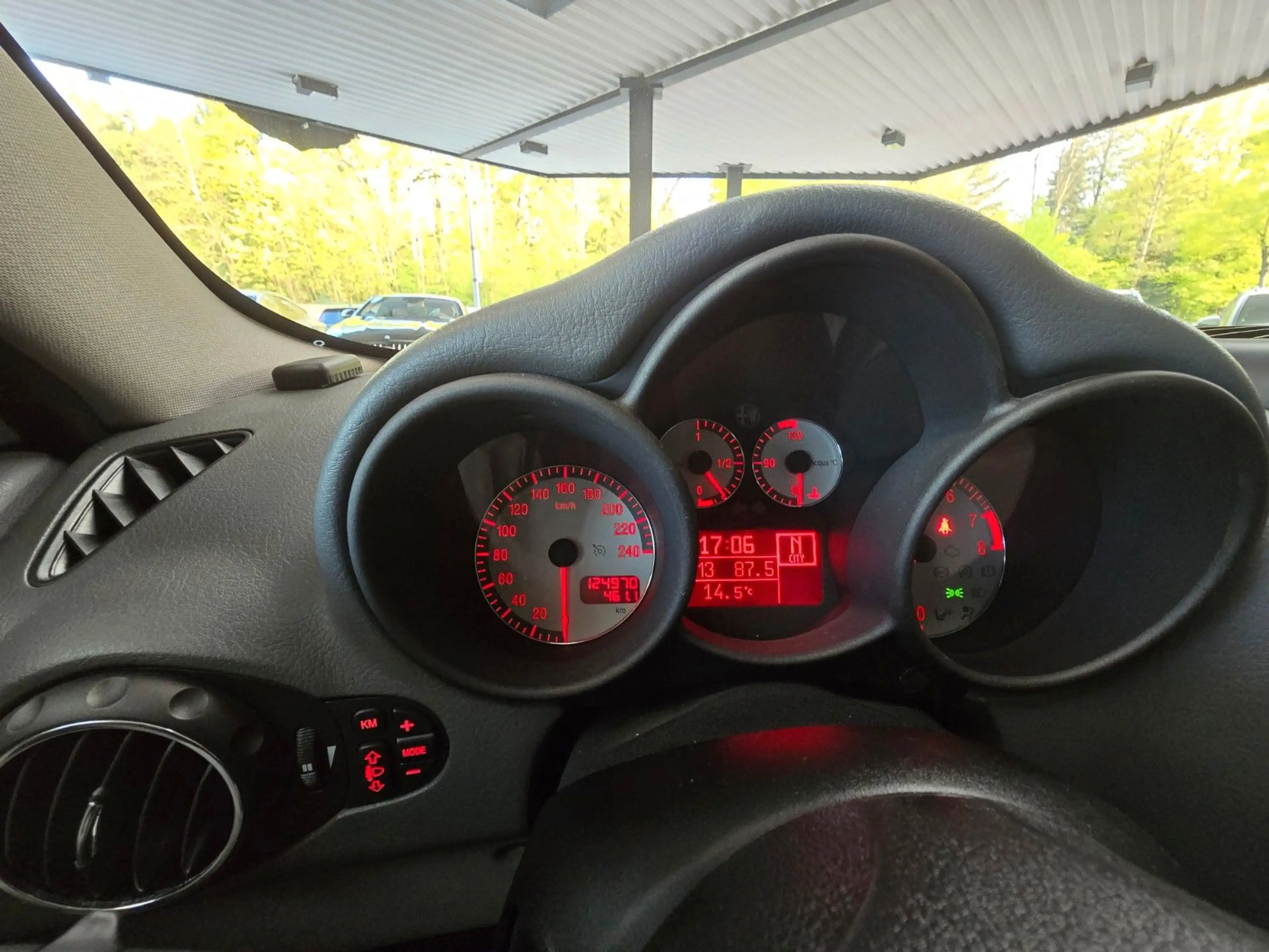 Alfa Romeo GT 2.0 16V JTS Selesp Distinctive PDC/LEDER/BOSE — photo 15