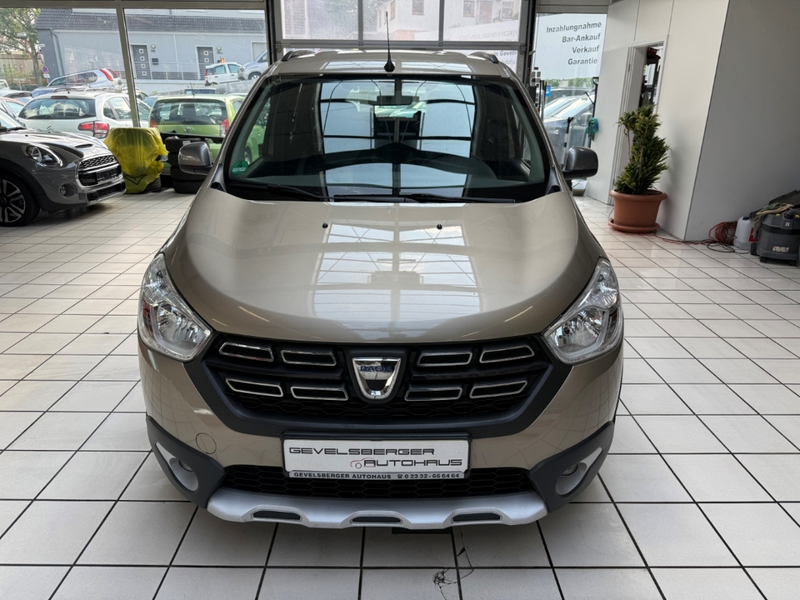 Dacia Lodgy Stepway Plus *7 Sitzer*Scheckheft*1.Hd* — photo 2
