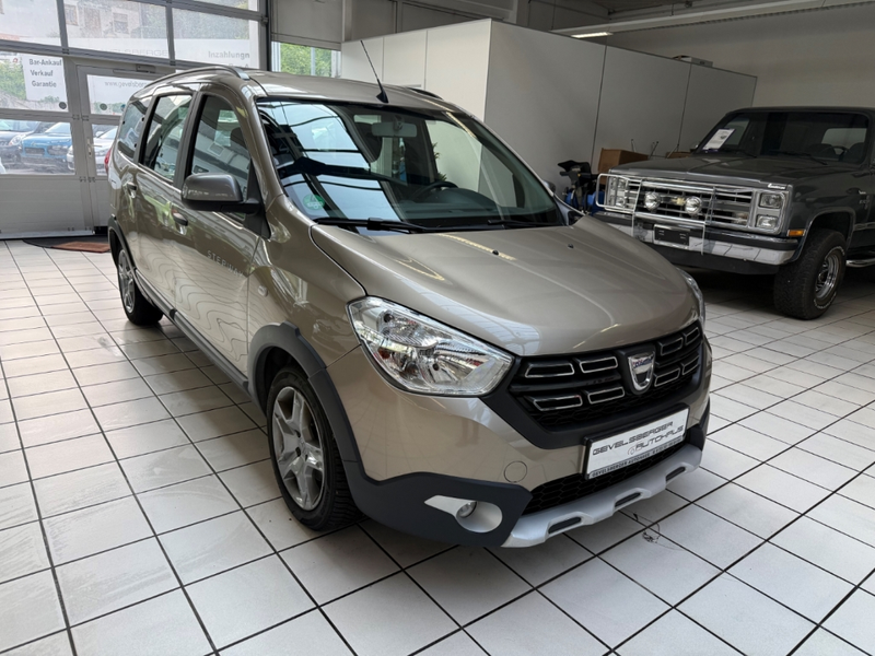 Dacia Lodgy Stepway Plus *7 Sitzer*Scheckheft*1.Hd* — photo 3