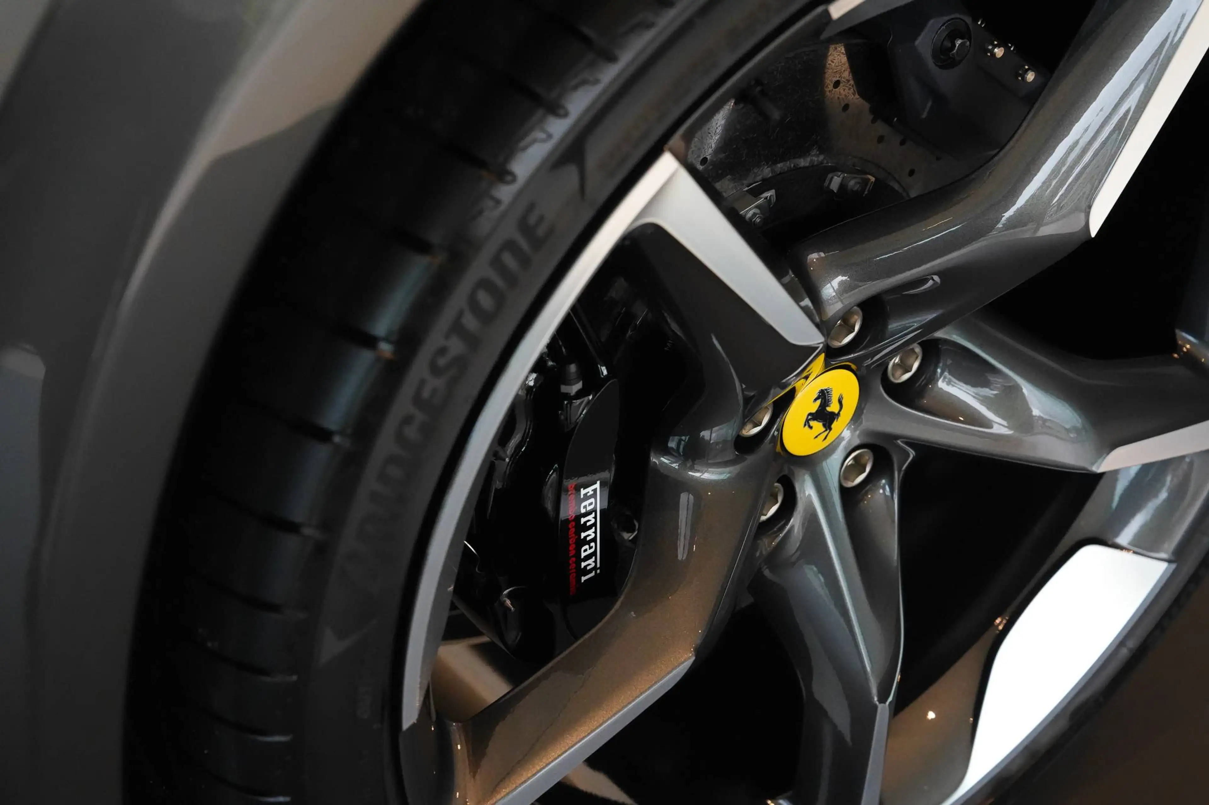 Ferrari Purosangue Verde Met | Panoramic Roof | VAT-car — photo 16
