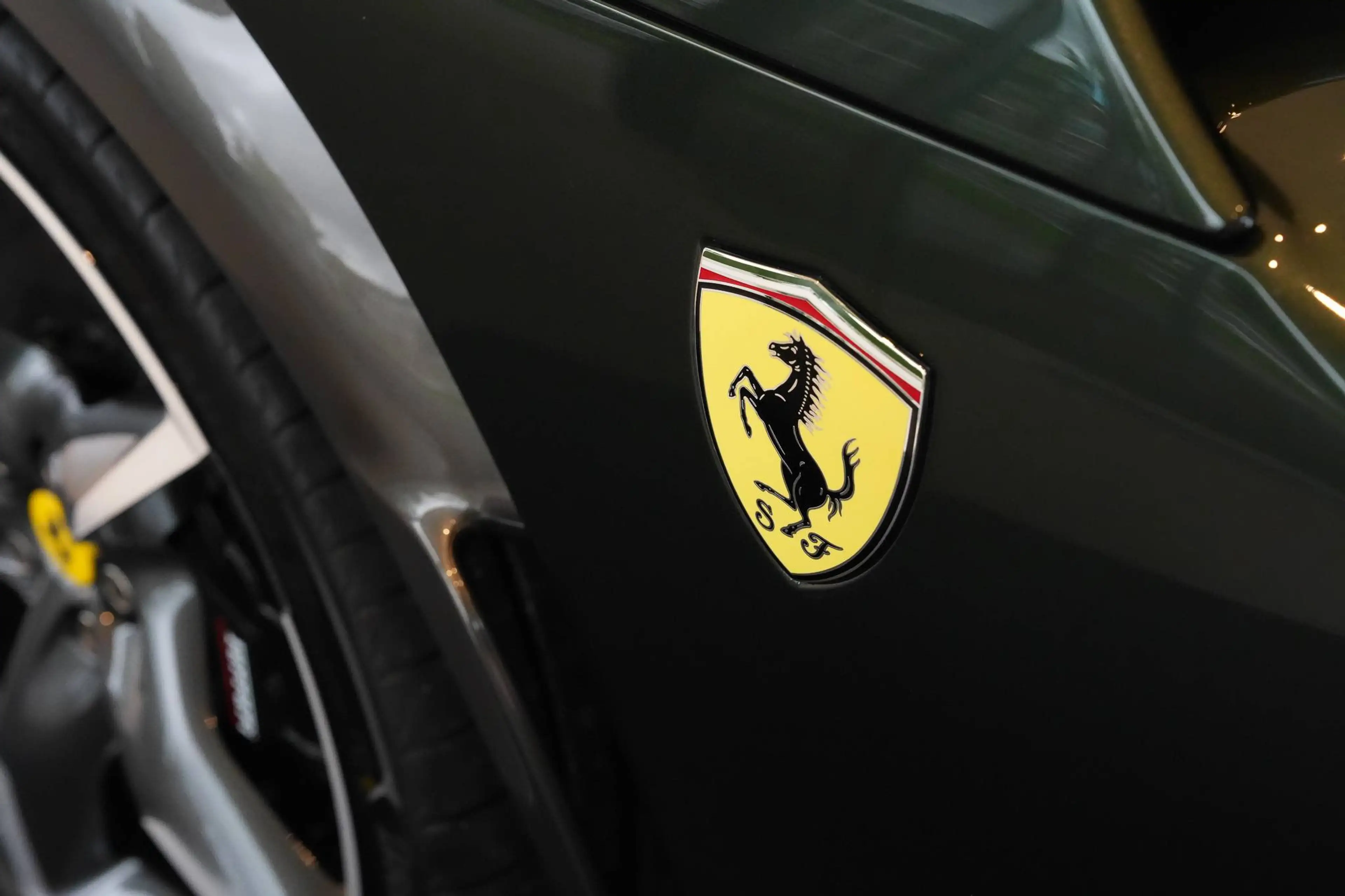 Ferrari Purosangue Verde Met | Panoramic Roof | VAT-car — photo 9