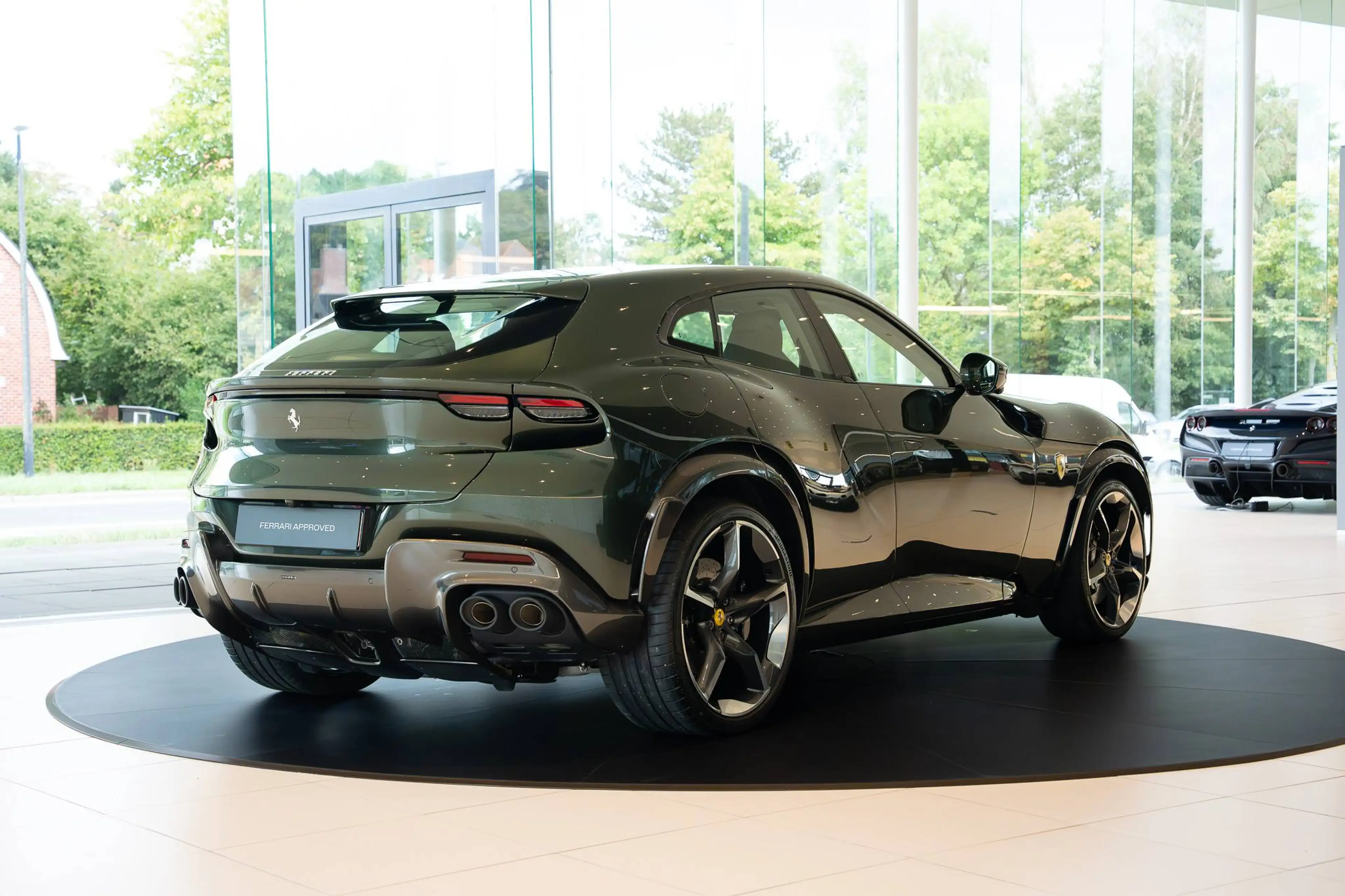 Ferrari Purosangue Verde Met | Panoramic Roof | VAT-car — photo 4