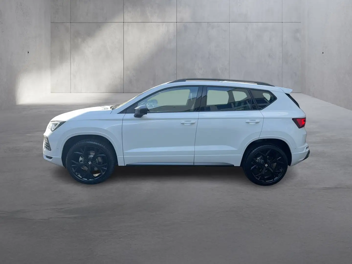 SEAT Ateca FR 1.5 TSI ACT DSG Weiß - 2