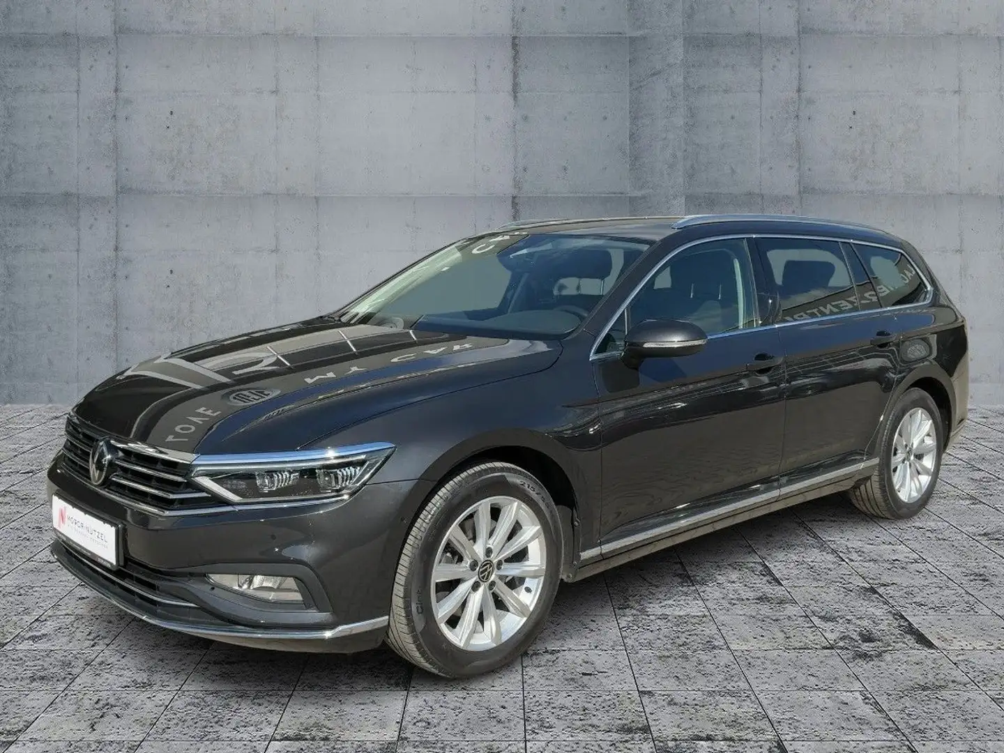 Volkswagen Passat Variant 2.0TDI 4M DSG ELEGANCE IQ+NAV+AHK Grijs - 2