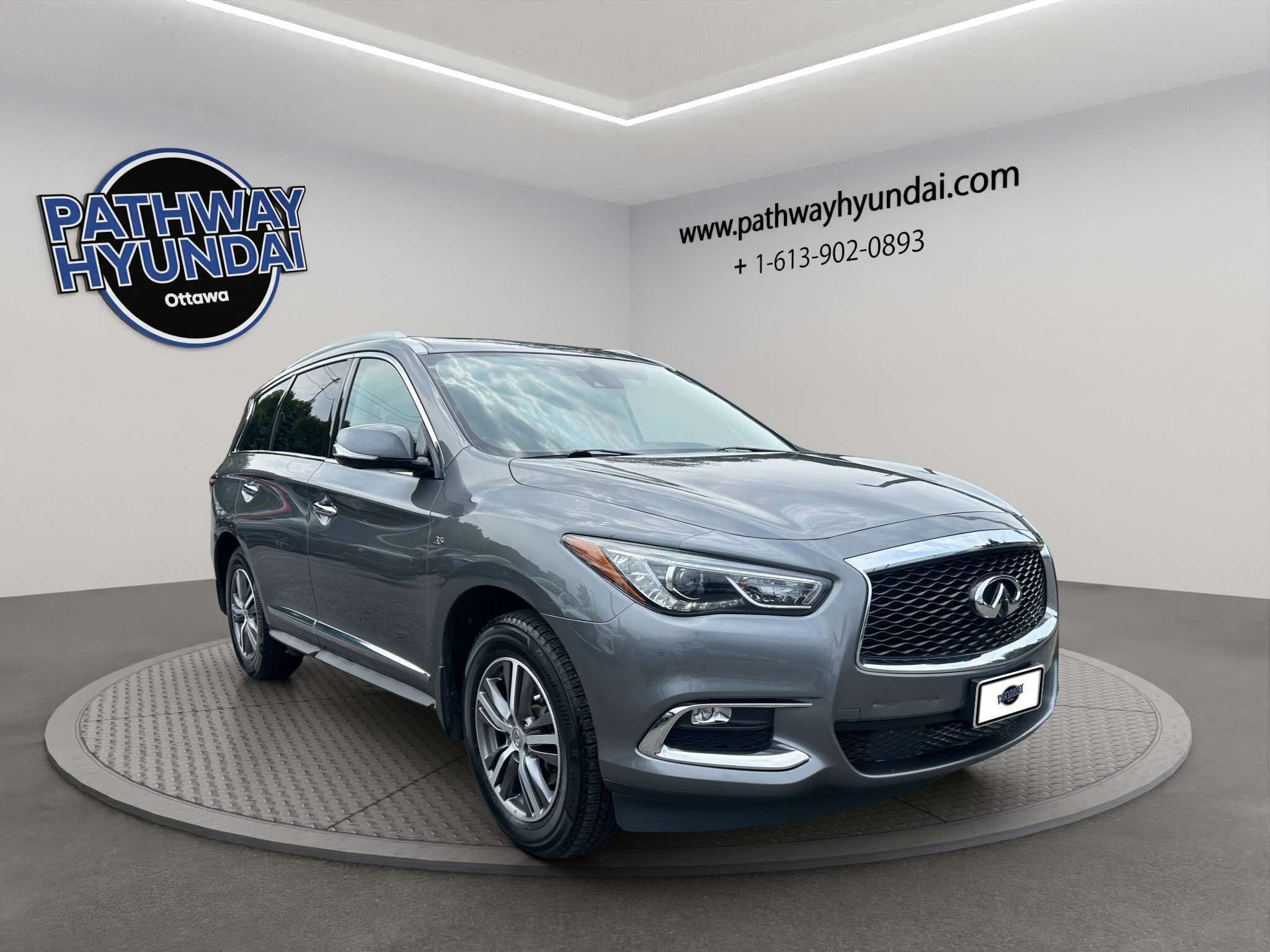 2019 Infiniti QX60 PURE | Reverse Cam | Heated Seats