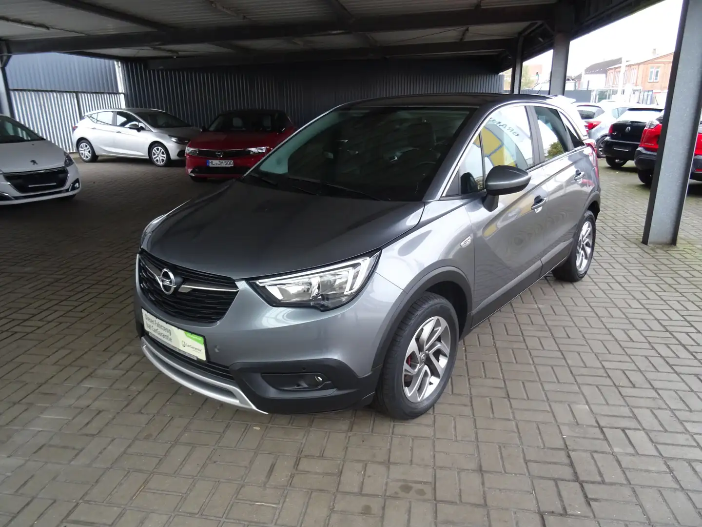 Opel Crossland X Innovation Grau - 1