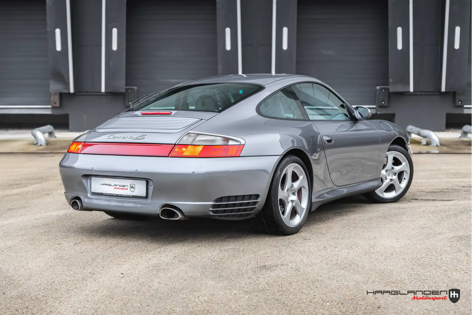 Porsche 996 3.6 Coupé Carrera 4S Grijs - 2