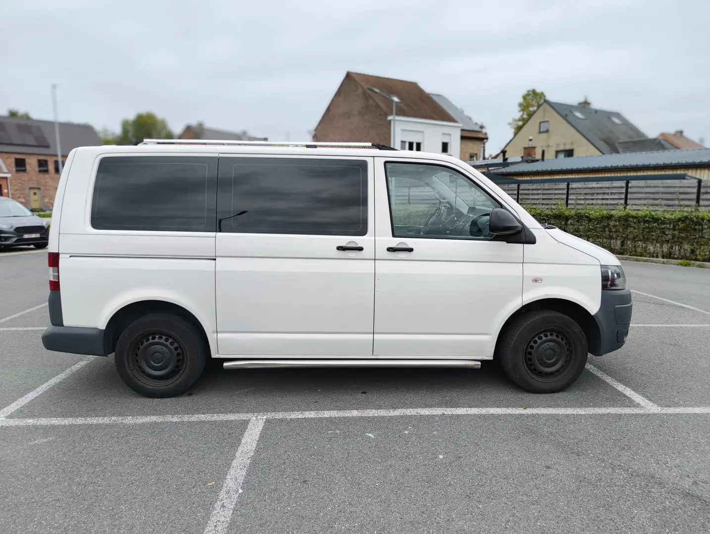 Volkswagen T5 Caravelle Caravelle Kurz Trendline Blanc - 2