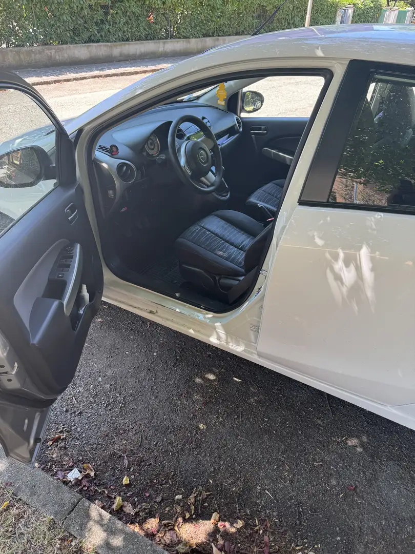 Mazda 2 1.3 Impuls - 1