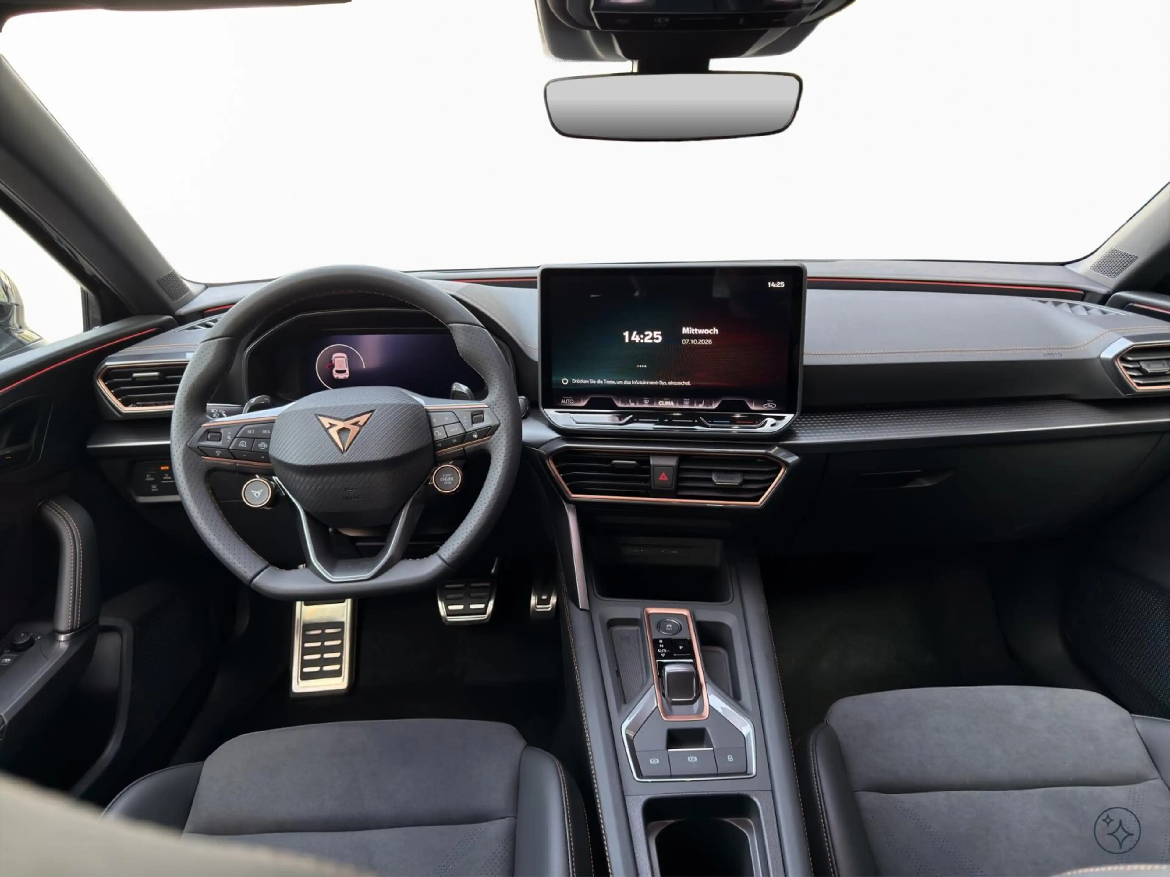 CUPRA Leon 1.5 eTSI DSG — photo 2