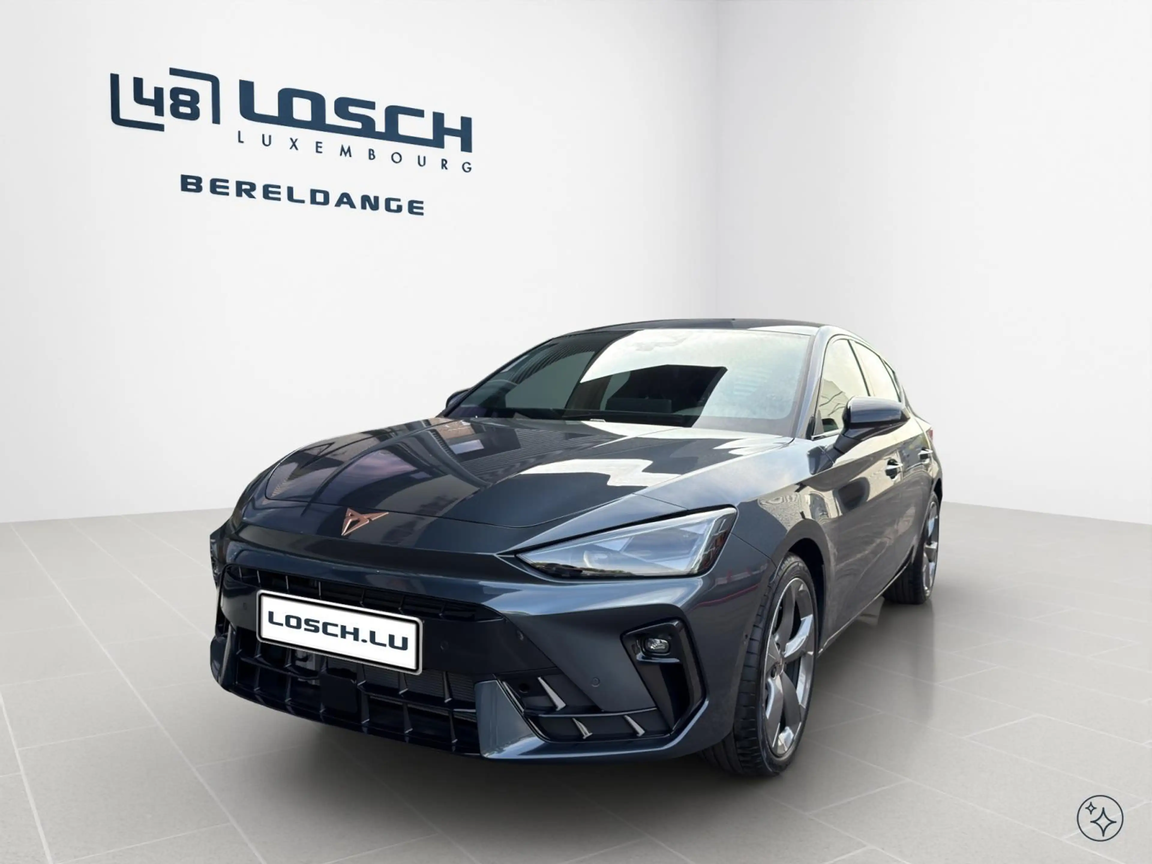 CUPRA Leon 1.5 eTSI DSG — photo 3
