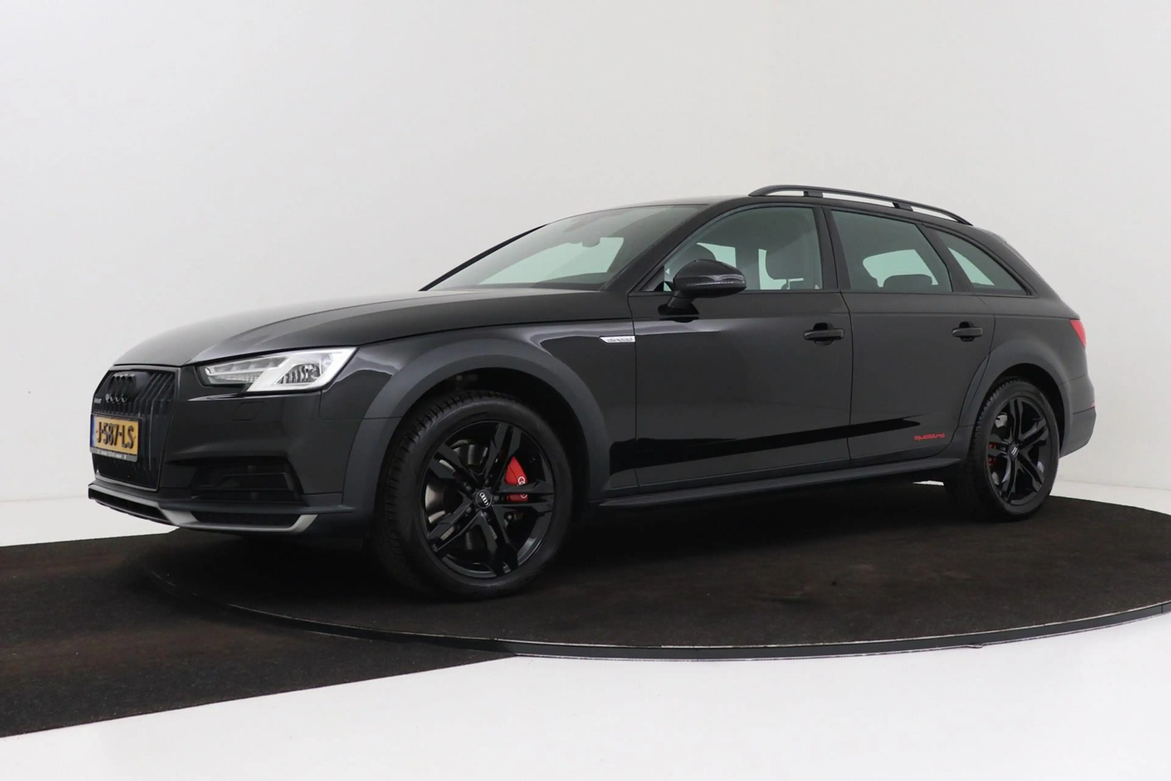 Audi A4 allroad quattro 45 TFSI MHEV Pro Line Plus | Camera | Navi — photo 5