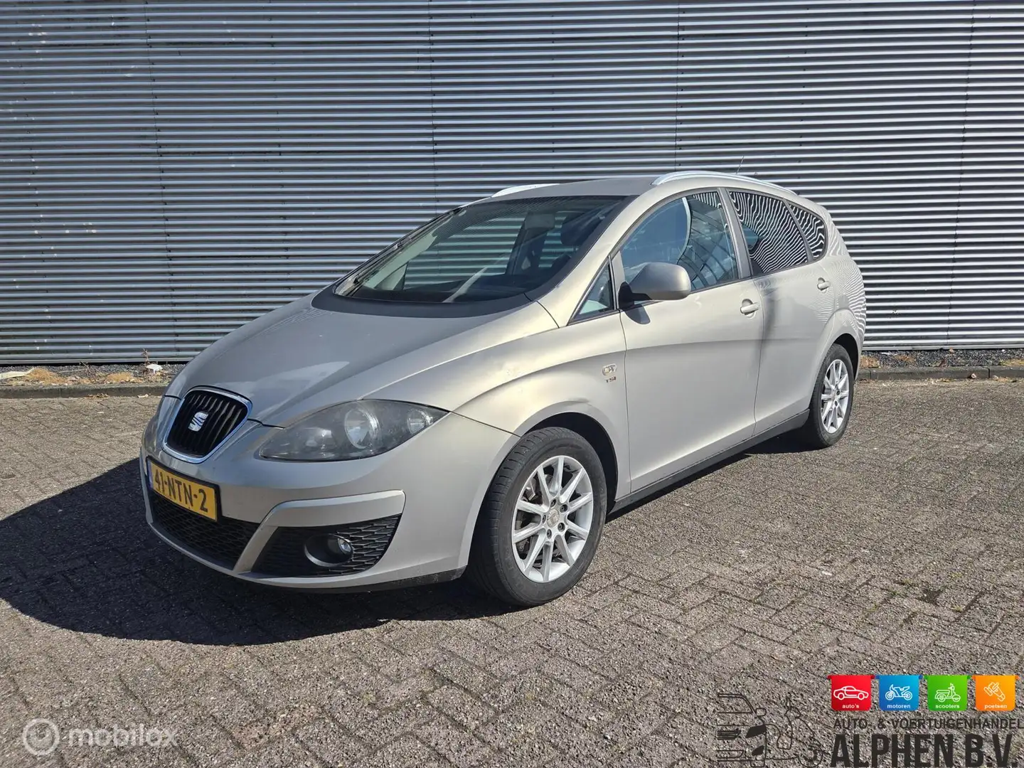 SEAT Altea XL 1.8 TFSI - Automaat - Trekhaak - Beige - 1