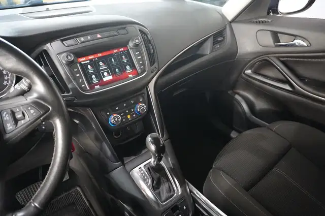 Opel Zafira view 26