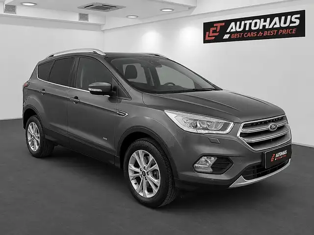 Ford Kuga view 4