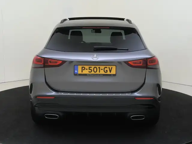 Mercedes-Benz Gla view 7