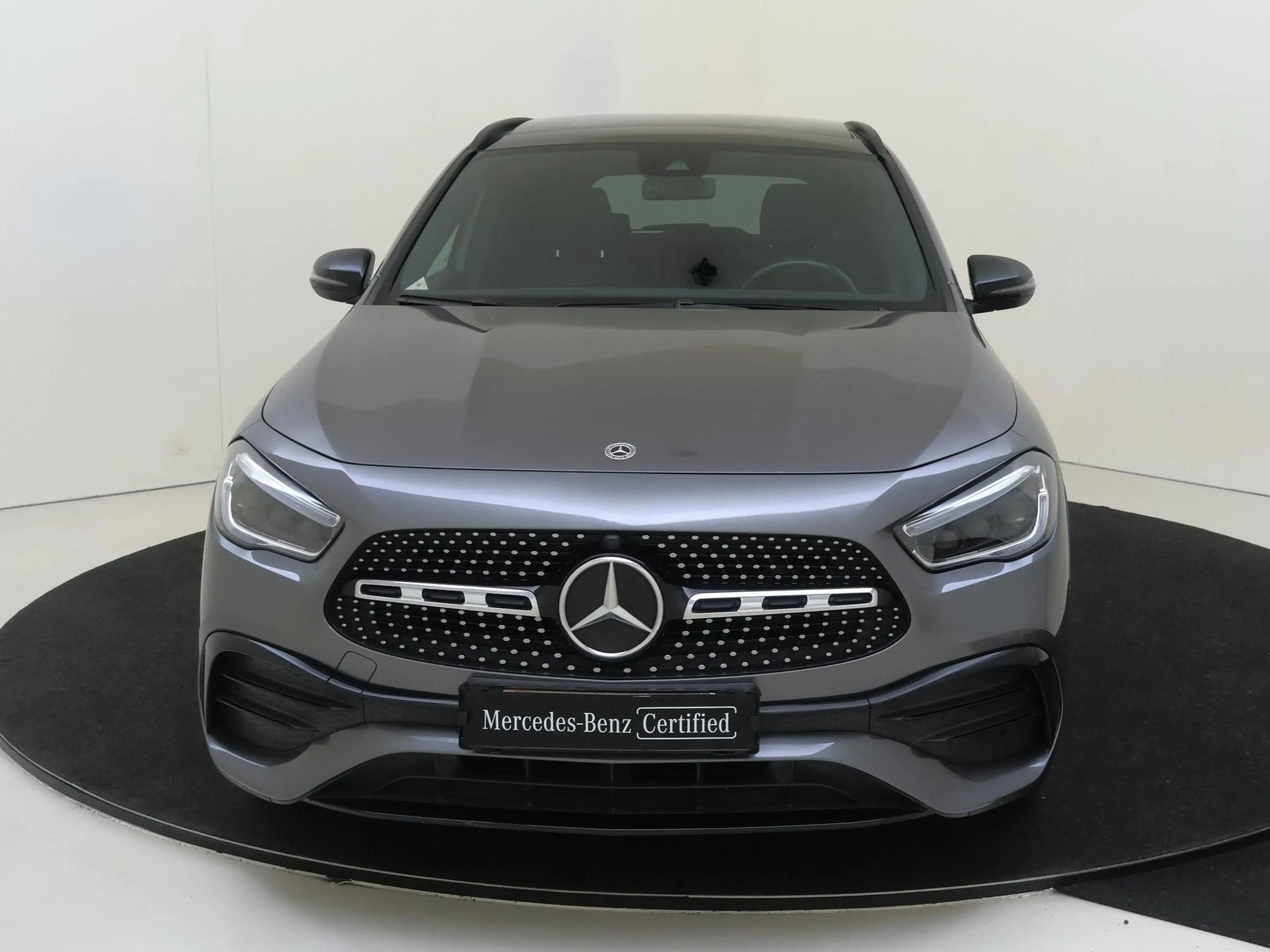 Mercedes-Benz GLA 180 Business Solution AMG / Panoramadak/ Sfeerverlicht — photo 6