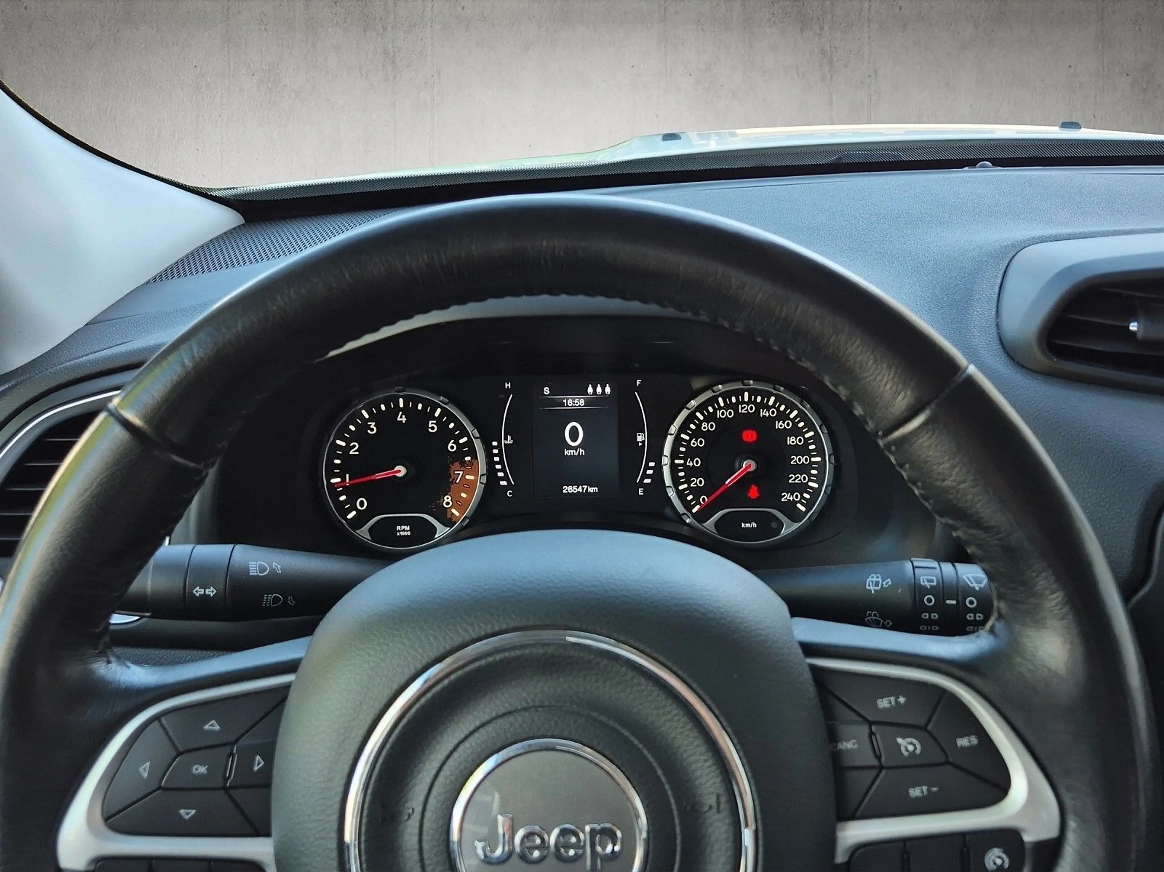 Jeep Renegade Longitude 1.6/26Tkm/aus 1 Hand/Tüv neu — photo 14