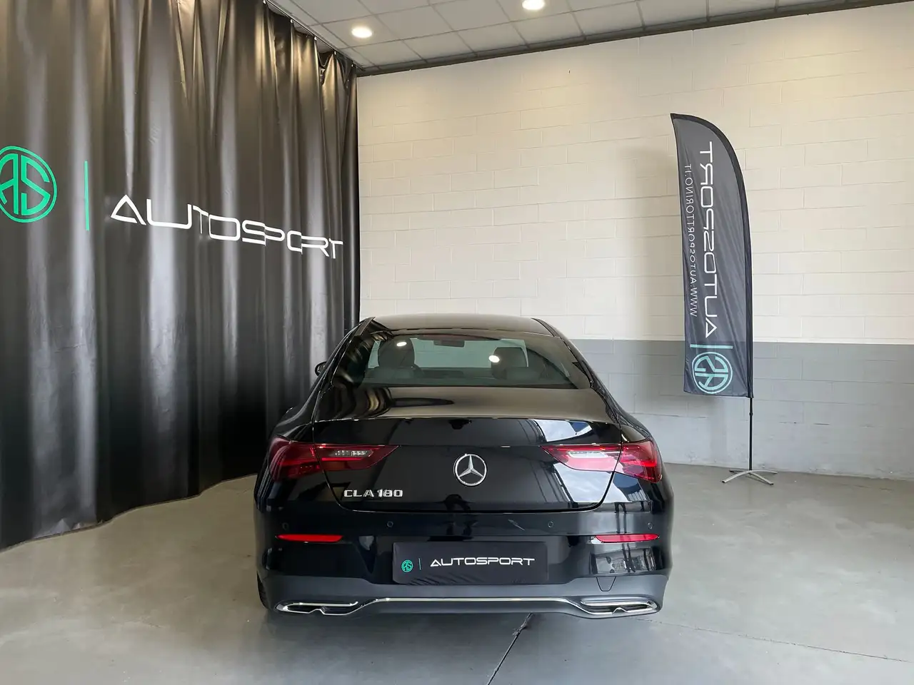 Mercedes-Benz CLA 180 CLA 180 Automatic Progressive Advanced 5