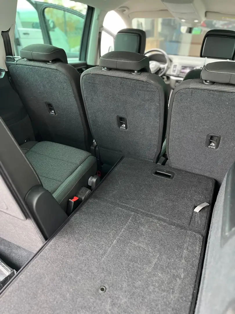 Volkswagen Sharan Comfortline 2.0 TDI Grau - 2