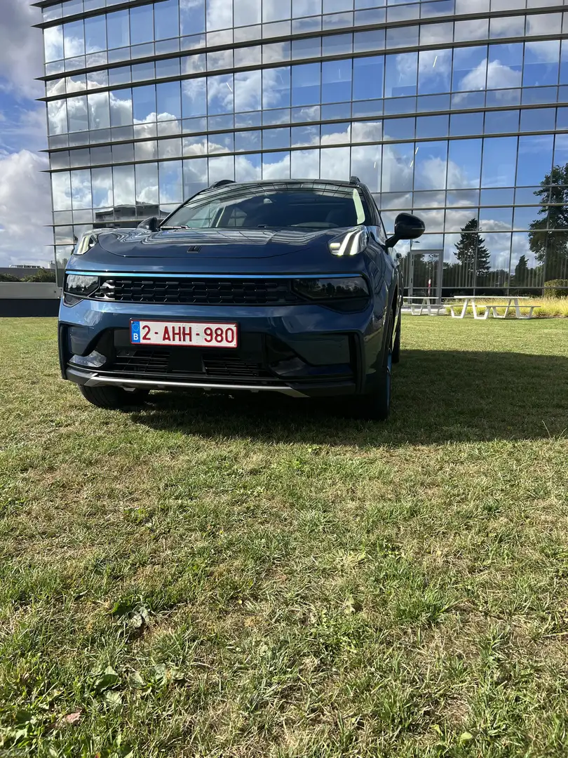 Lynk & Co 01 Prachtige Lynk&Co 01 te koop Синий - 1