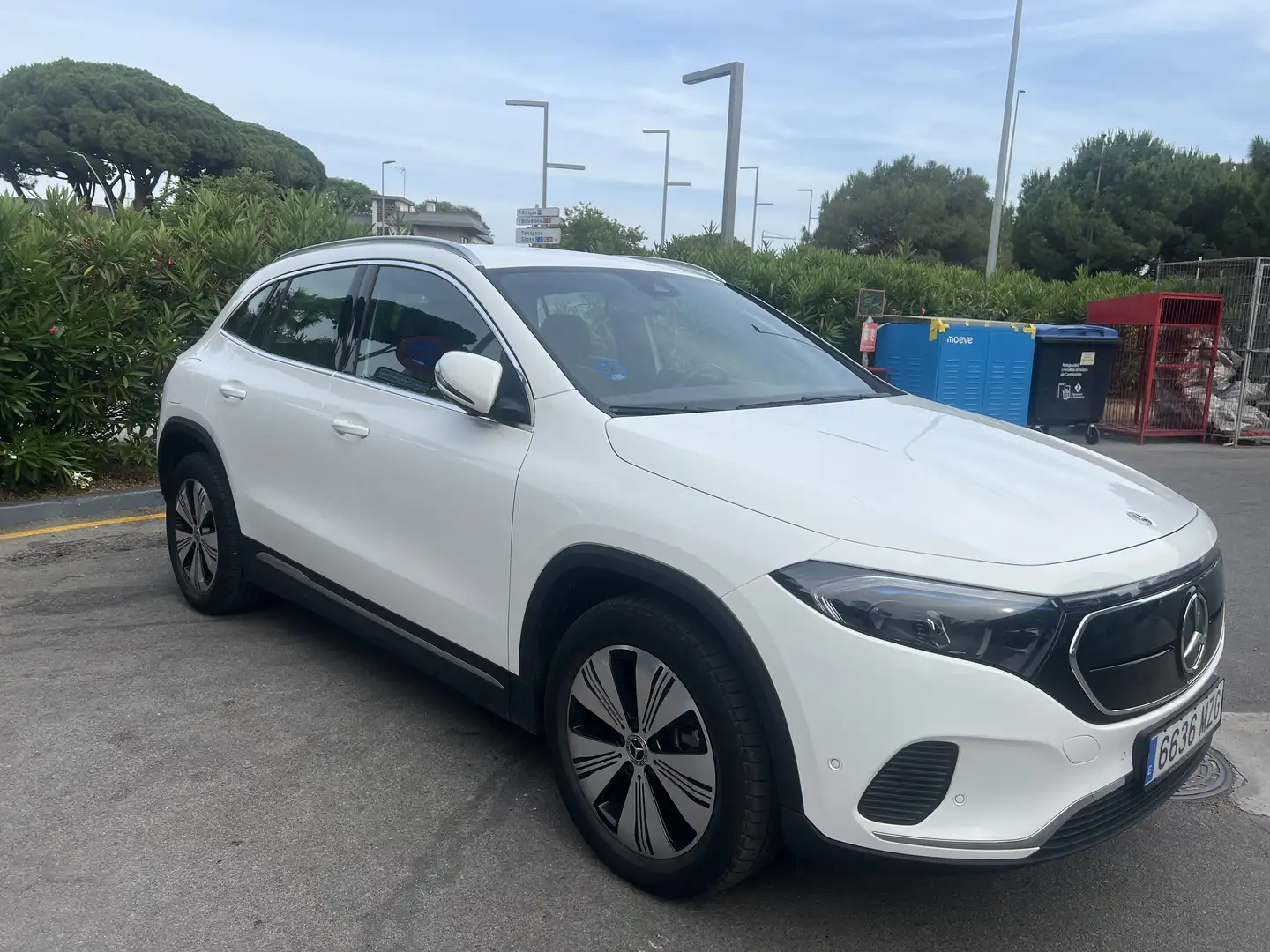 Mercedes-Benz EQA 250 - 2