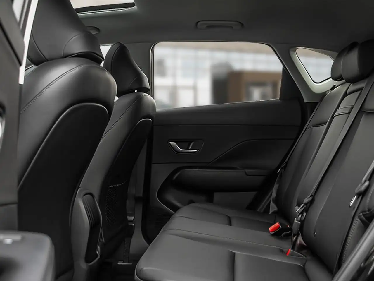 Hyundai KONA снимка Hyundai KONA