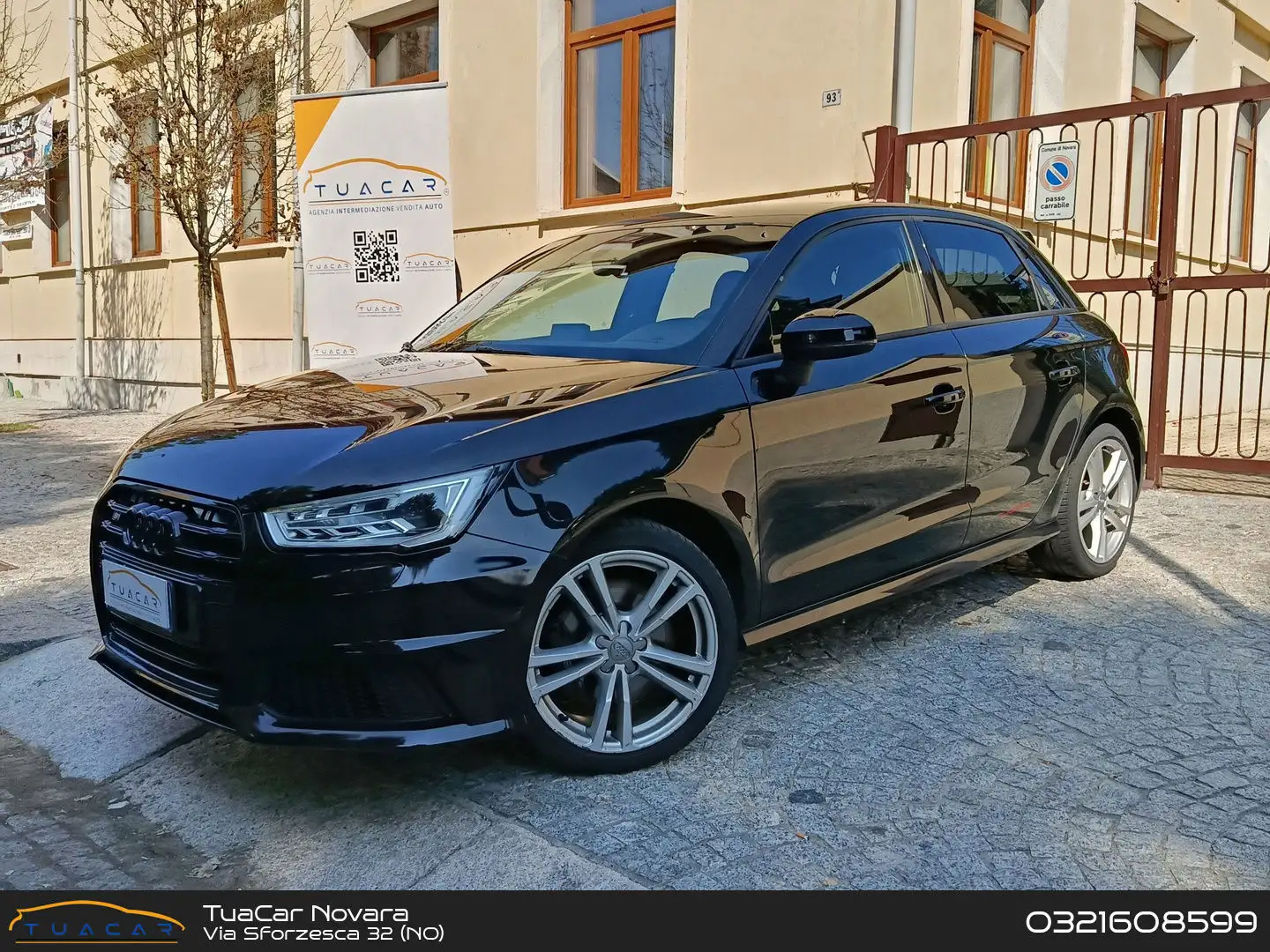 Audi S1 Sport Back 2.0 TFSI Quattro Zwart - 1