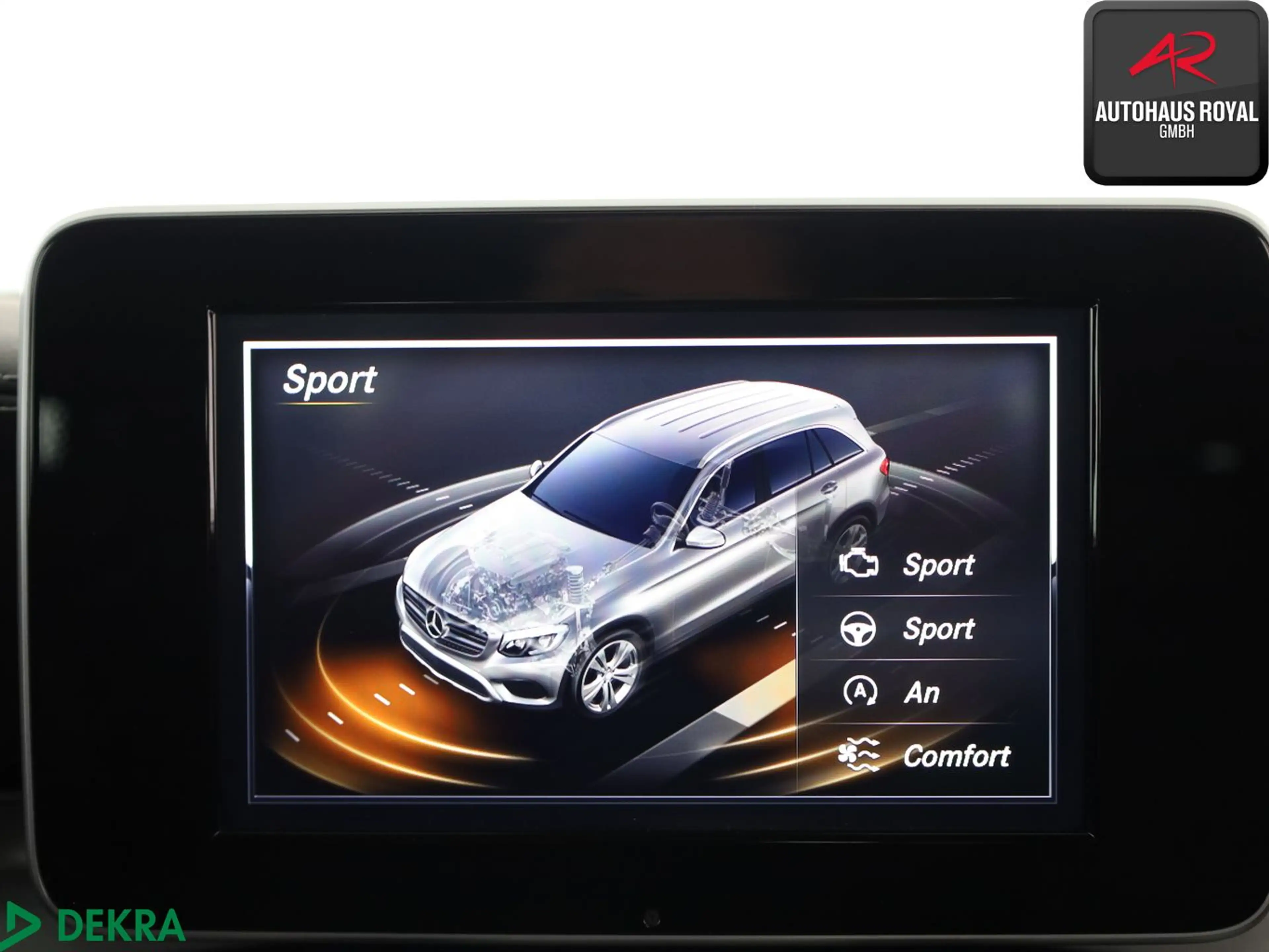 Mercedes-Benz GLC 250 4M EXCLUSIVE KAMERA,PARKASSISTENT,NAVI — photo 19