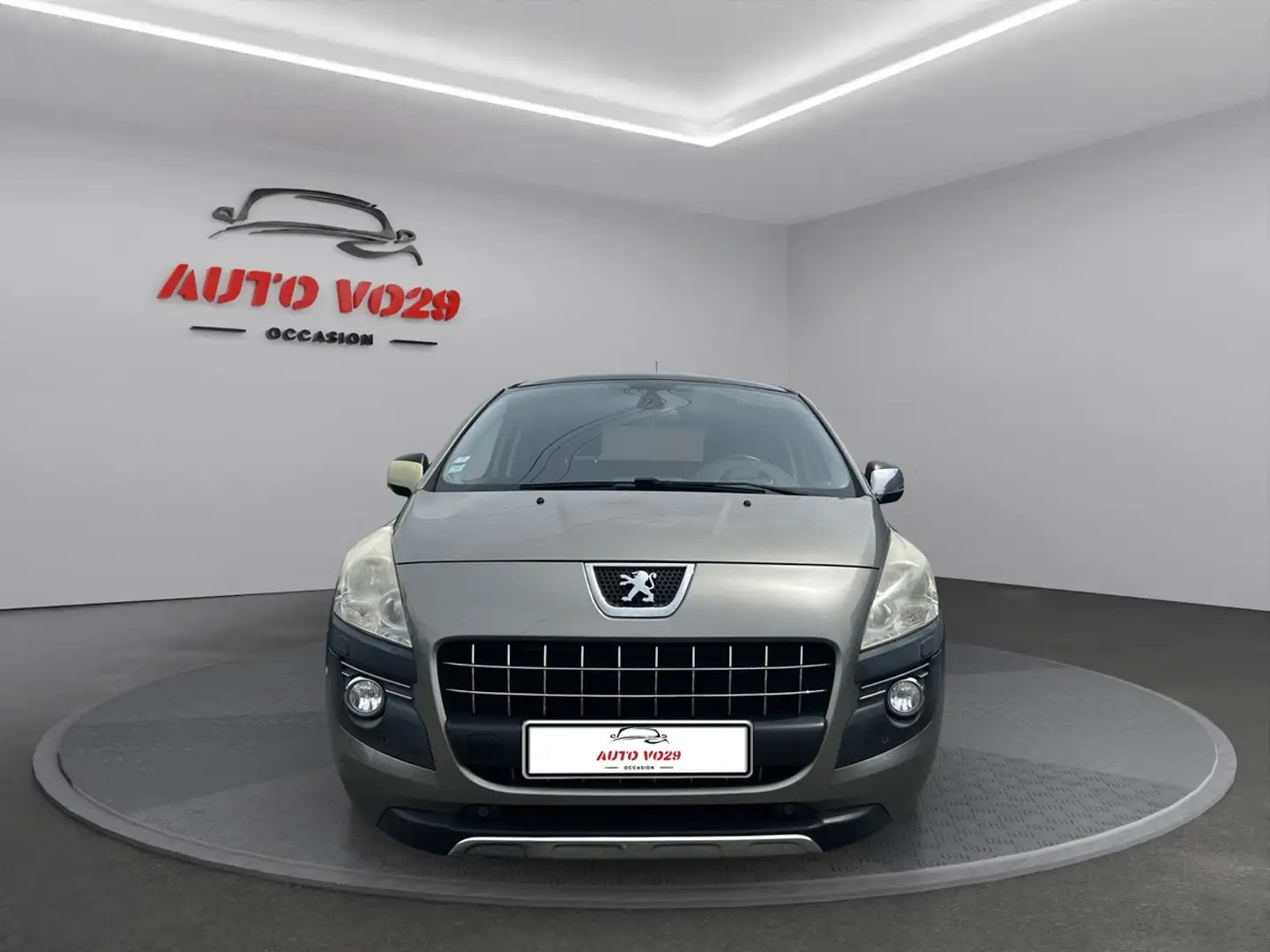 Peugeot 3008 2.0 HDI 150 FAP ALLURE Gris - 2