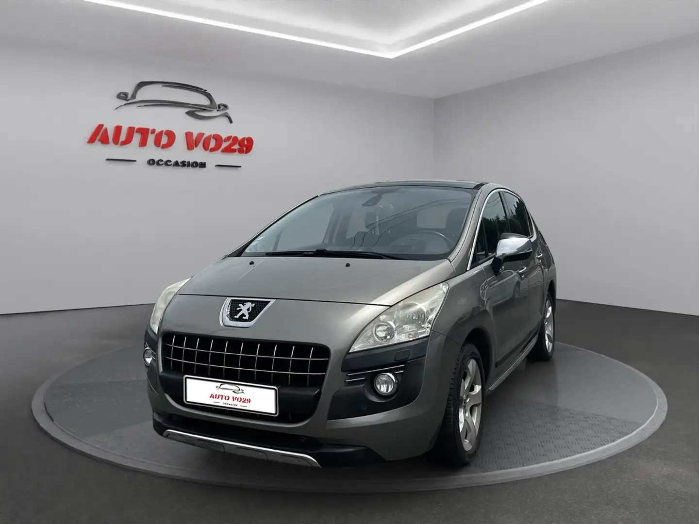 Peugeot 3008 2.0 HDI 150 FAP ALLURE Gris - 1
