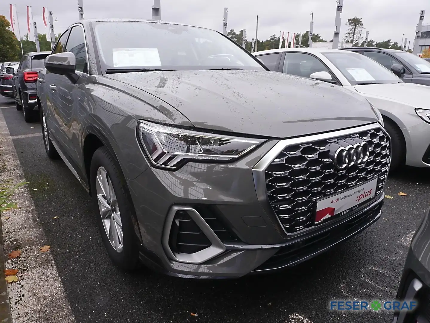 Audi Q3 Sportback S line 35TFSI S tronic AHK Navi ACC Grau - 2