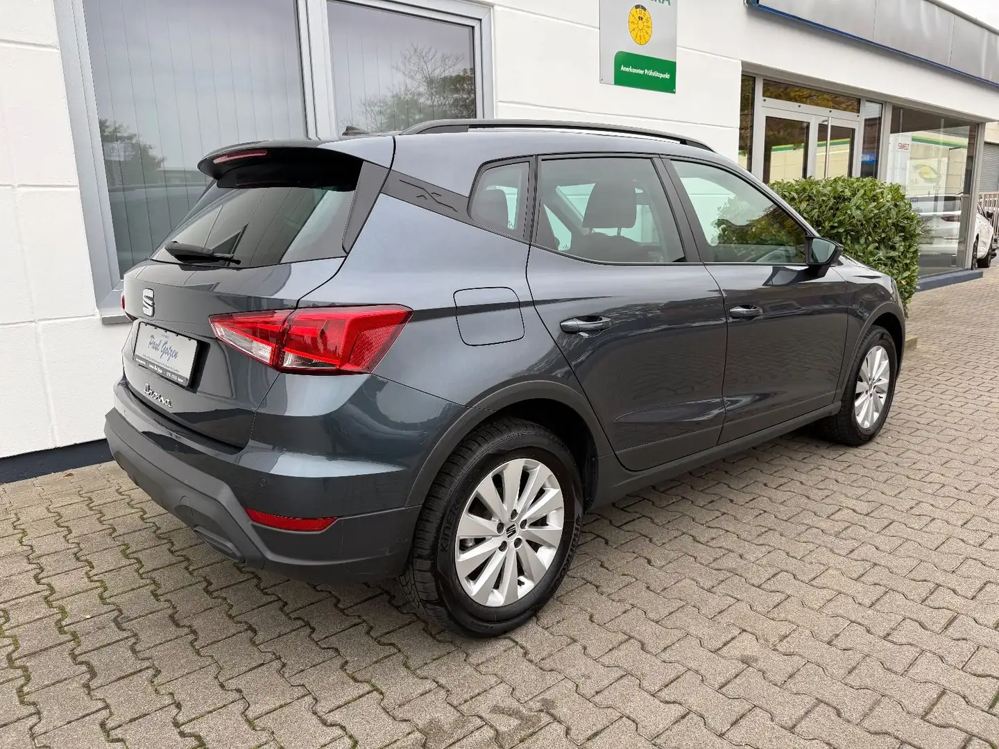 SEAT Arona Style Grau - 2