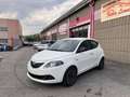 Lancia Ypsilon 1.0 FireFly 5 porte S&S Hybrid Gold Blanco - thumbnail 3