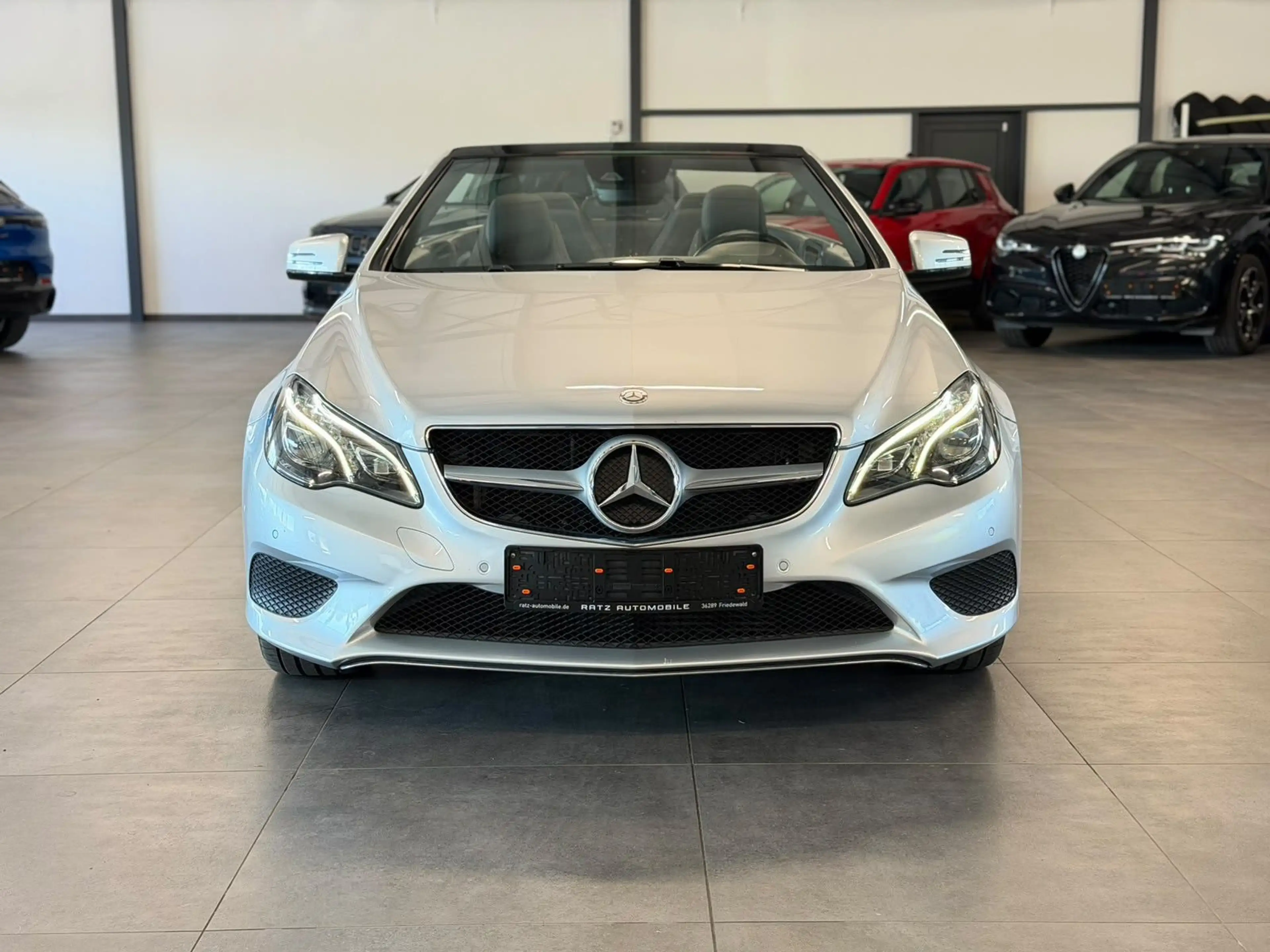 Mercedes-Benz E 250 INTEL-LED+MEMO+COMAND+SITZ-BELÜ+TEMP+ — photo 2