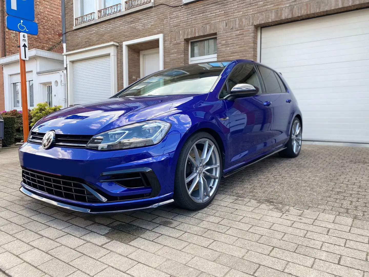 Volkswagen Golf R Albastru - 1