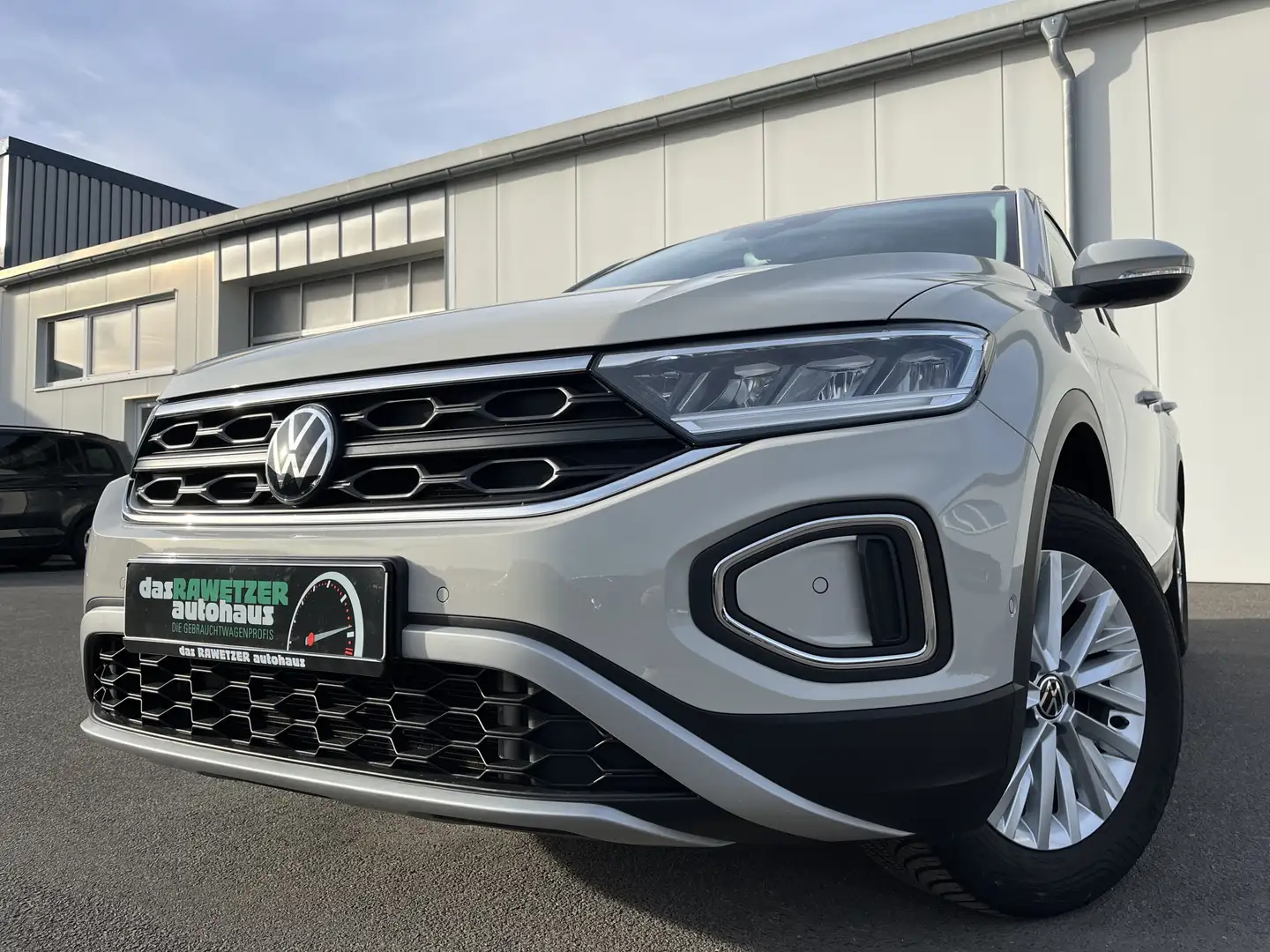 Volkswagen T-Roc 1.5 TSI DSG Life 150€ m. 20% Anzahlung AHK Digit Gris - 1