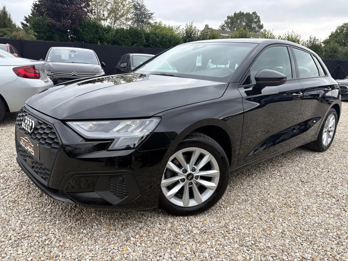 Audi A3 Sportback 30 TFSI*TVA DEDUCTIBLE*1er PROPRIETAIRE* Zwart - 2
